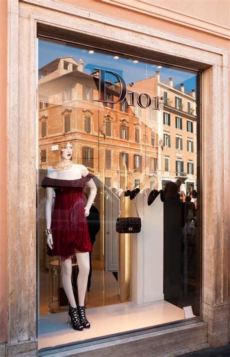 dior italy locations.